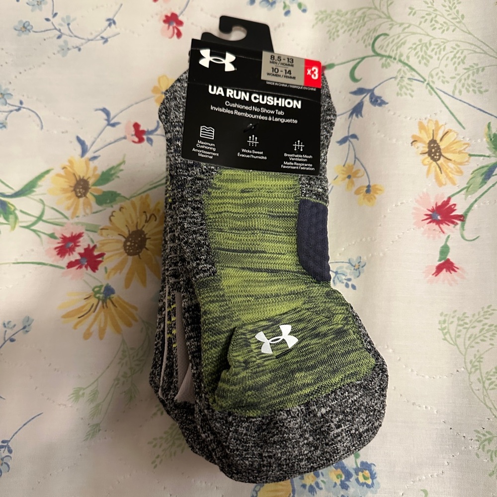 Under Armour Men's UA Run Cushion Athletic Socks - 3 Pack - Large